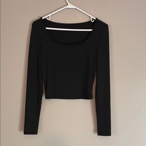 SHEIN Black, peach, and white Long Sleeve short torso top bundle